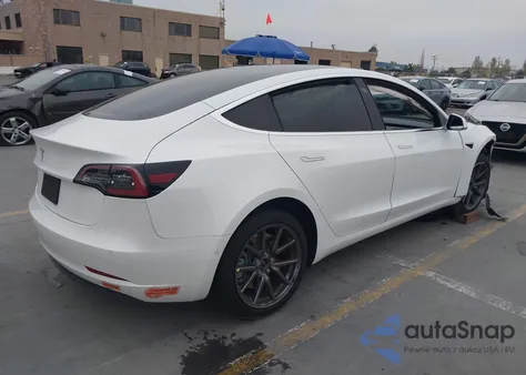 2020 Tesla Model 3 Standard Range Plus Rear-Wheel Drive/Standard Range Rear-Wheel Drive из США, поврежденный, VIN 5YJ3E1EA7LF633297